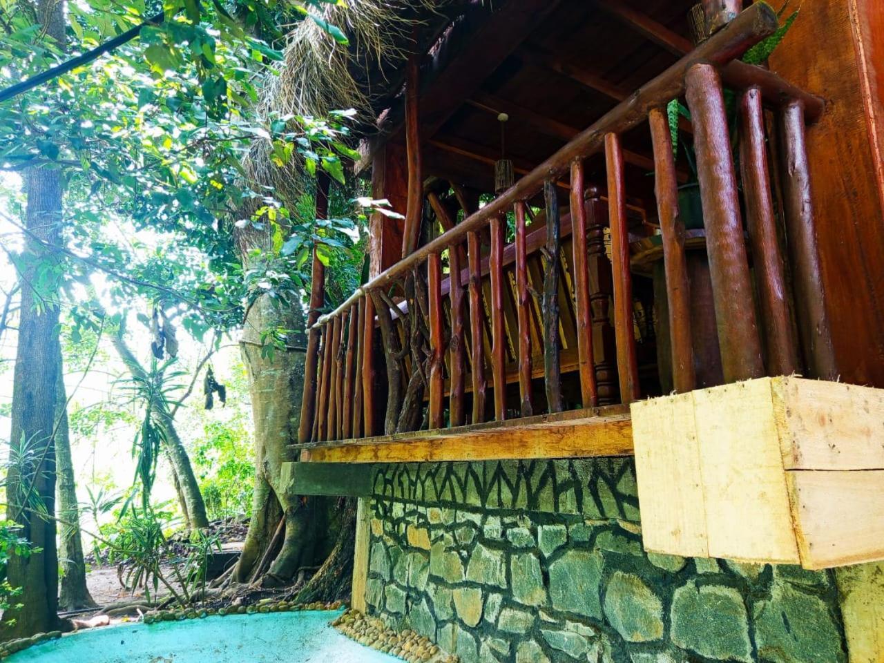 Jungle Face Inn Элла Экстерьер фото