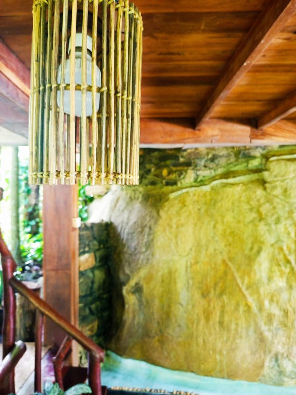 Jungle Face Inn Элла Экстерьер фото